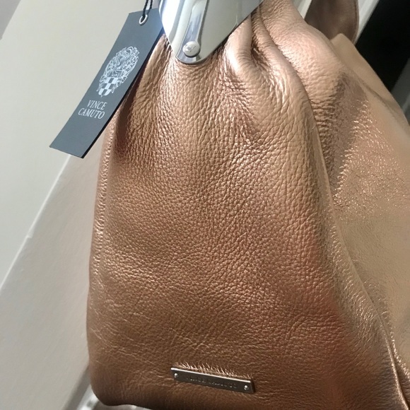 Vince Camuto Hobo bag “sold out everywhere” - Picture 2 of 6